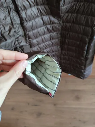 Plumas Uniqlo Mujer Ultra Ligero Marrón chocolate 