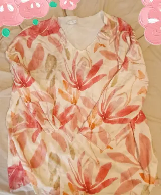 Blusa floral manga larga