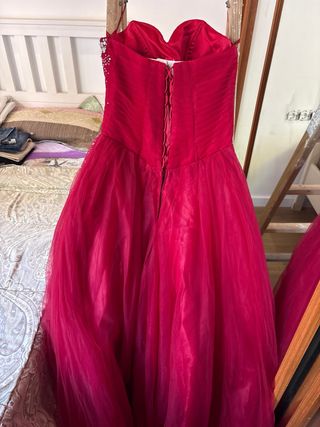 Vestido de Quinceañera Rojo y Plateado