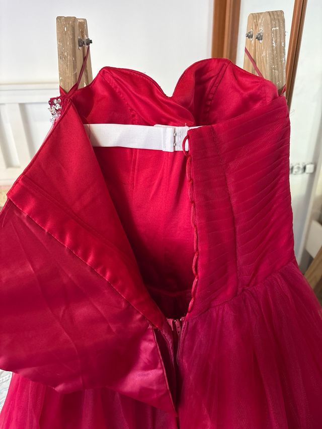 Vestido de Quinceañera Rojo y Plateado