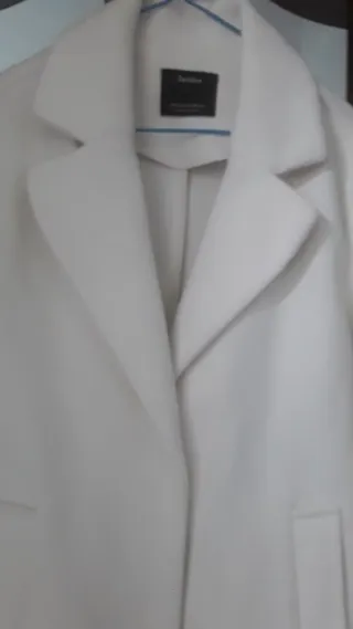 Abrigo blanco mujer
