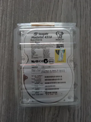 Disco duro retro Seagate Medalist 4310 – 4.3 GB