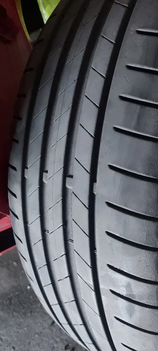 1 Neumático 225/40 R19 93Y