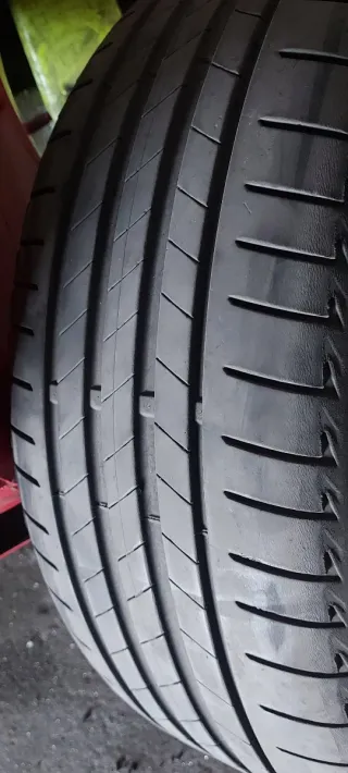 1 Neumático 225/40 R19 93Y