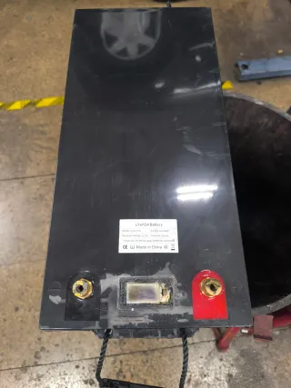 Batería LiFePO4 24V 250Ah