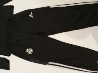 Chándal Adidas Niña Negro y Morado