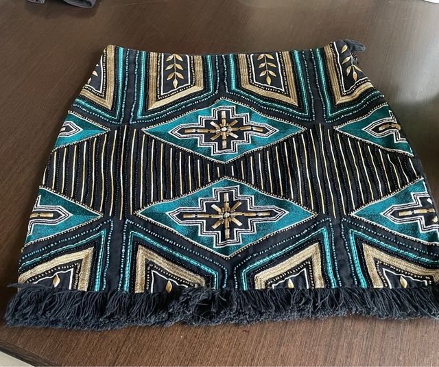 Lote 3 mini faldas bordadas