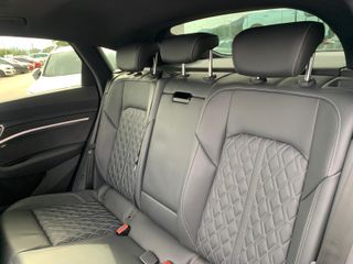AUDI E-TRON Black line 55 quattro