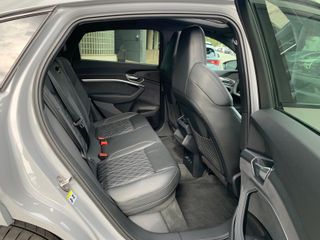 AUDI E-TRON Black line 55 quattro