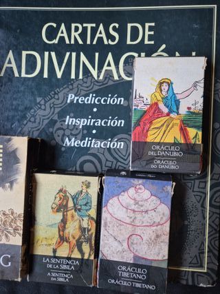 Tarot y oraculos y apuntes