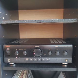 Equipo Alta Fidelidad: Plato-amplificador-bafles