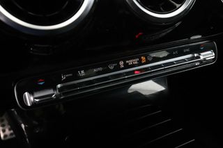 Mercedes CLA 200 AMG Line