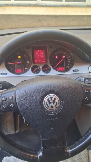 Volkswagen Passat  Passat  2008.1.9TDI .105CV 