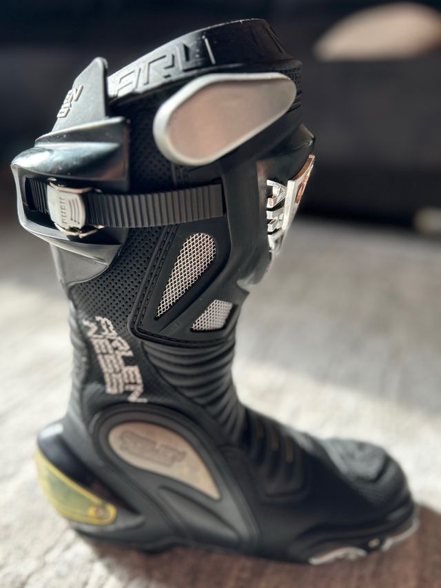 Botas Arlen Ness Xaus