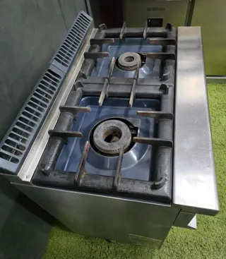 Cocina industrial 2 fuegos Repagas