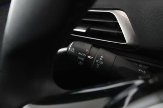 Peugeot 3008 1.5 Blue-HDi Allure
