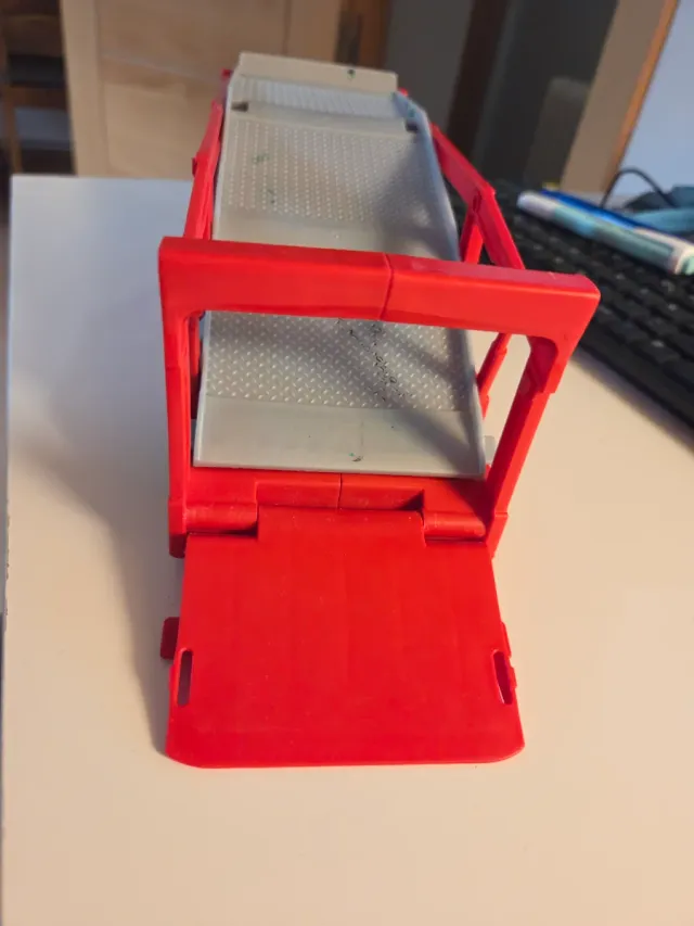 Camión Mack Cars Transporte Rayo McQueen