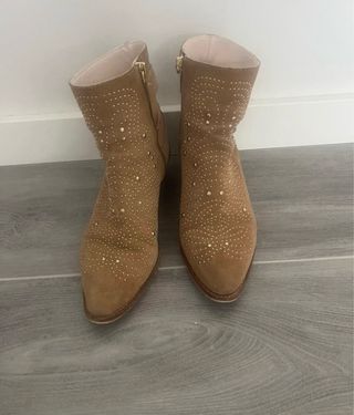 Botines Zara tachas