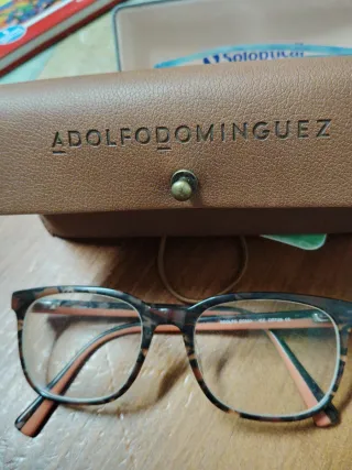 Gafas Adolfo Dominguez con estuchemas otras