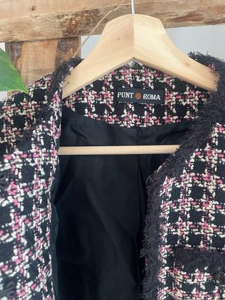 Chaqueta Punto Roma Negra y Rosa