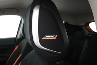 Nissan Micra 1.0 IG-T Orange Vibes