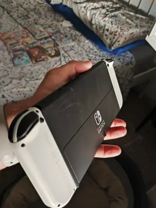 Nintendo Switch OLED + Giochi