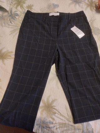 Pantalón de vestir Violeta Talla 44