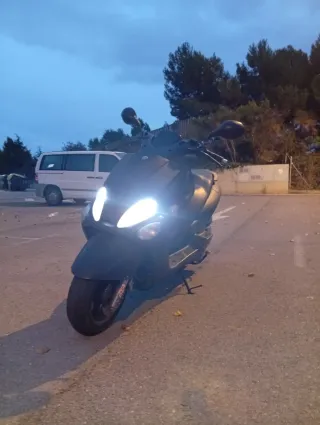 Yamaha Majesty YP 180cc