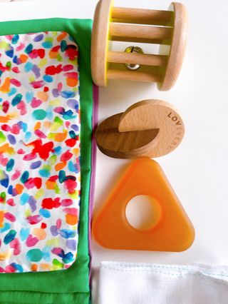  Charmer Play Kit Das Charmeur-Set De Lovevery