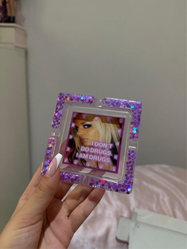 Cenicero Y2K Glitter Morado