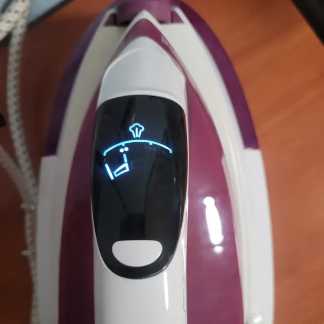 Plancha de Vapor Beko 2600W