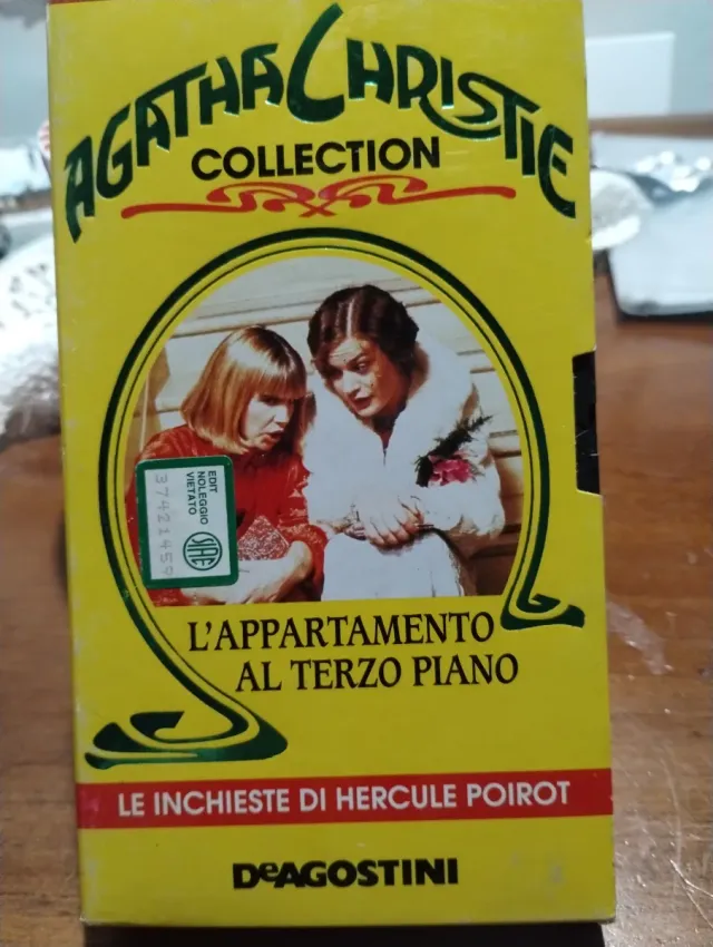 VHS Agatha Christie L'Appartamento Al Terzo Piano