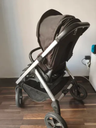 carro bebe completo.como nuevo.3 piezas