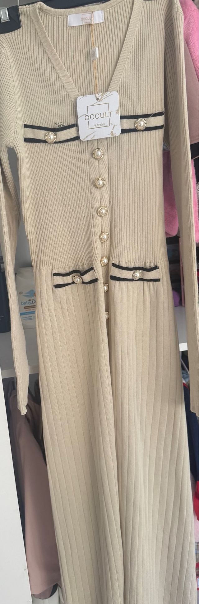 Vestido beige talla única