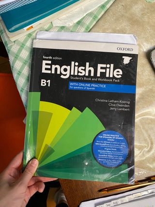 Libro Inglés File B1 Oxford 4ª Ed.