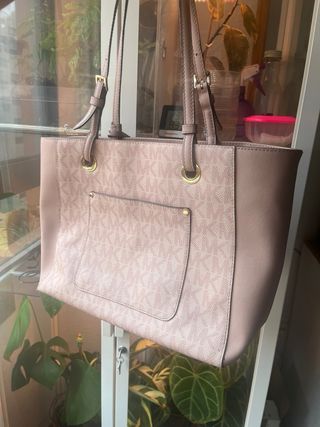 Bolso Michael Kors rosa y dorado