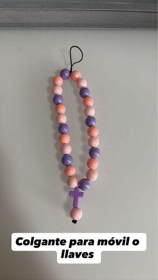 Rosario, collares, pendientes y denarios.