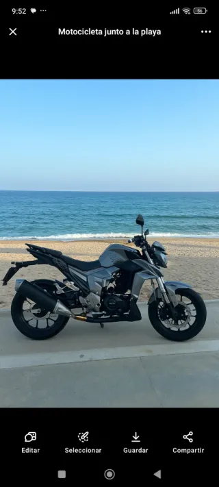 Moto deportiva gris marca goes 125