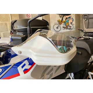Paramanos BMW Rally blancos