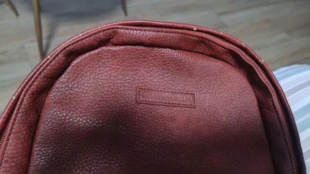 Mochila original Salvador Bachiller tono granate