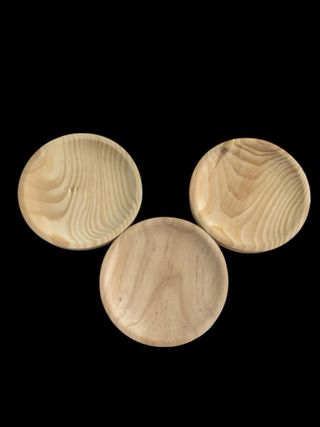 Platos de pino para aperitivos