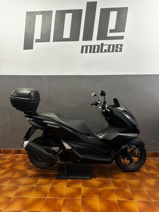 Honda PCX 125cc Negra