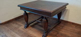 Mesa extensible de madera