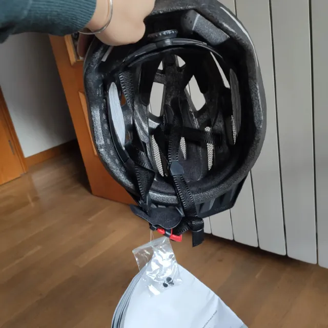 Casco Crivit Bicicleta/Patinete Talla S/M Negro