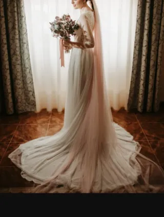 Vestido de Novia Rosa Clará Blanco + Velo rosa