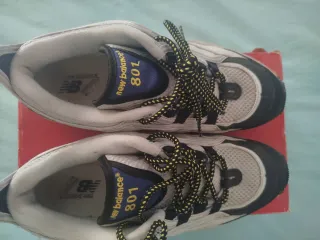 Zapatillas New Balance Trekking talla 42,5