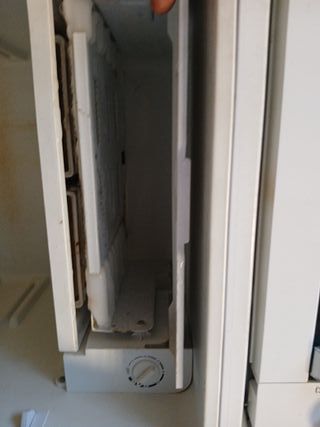 Nevera pequeña Rommer F 101A+