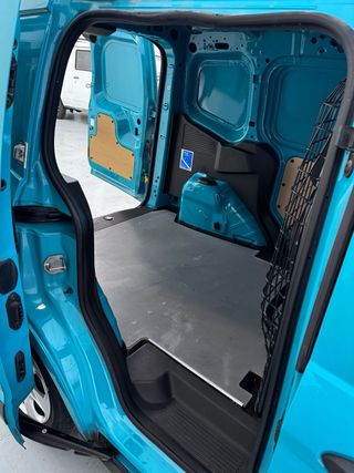 Ford Transit Courier 39380 kms!