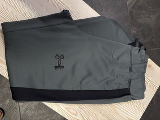 Chándal Under Armour Gris