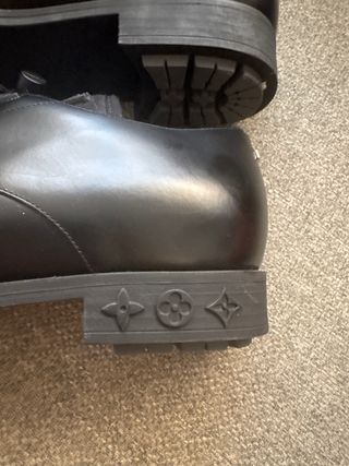 Zapatos Louis Vuitton Negros
